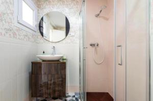 Kúpeľňa v ubytovaní VIALIA 3 CeNTRO + 37 fotografií