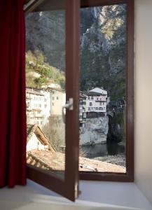 Galeriebild der Unterkunft Hôtel du Musée de l'Eau in Pont-en-Royans