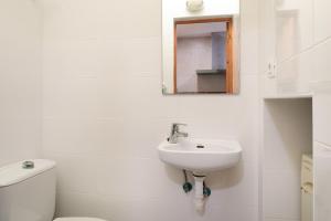 Et badeværelse på Ines + 17 billeder