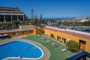 Πισίνα στο ή κοντά στο Apartments In Los Cristianos, Tenerife, Canary Islands