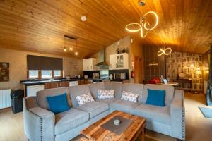 Χώρος καθιστικού στο Palomino Lodge