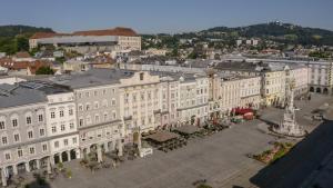 Linna Linz üldine vaade või majutusasutusest Austria Classic Hotel Wolfinger - Hauptplatz pildistatud vaade