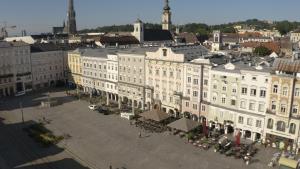 Almennt útsýni yfir borgina Linz eða útsýni yfir borgina eins og það er á hótelinu