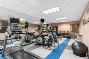 Palestra o centro fitness di Comfort Inn & Suites Boulder