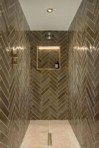 Koupelna v ubytování Luxury stay in centre of historic Stamford + 50 fotografií