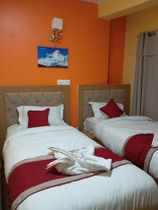 Postel nebo postele na pokoji v ubytování Rambler's Hotel + 30 fotografií