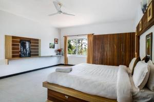 Postel nebo postele na pokoji v ubytování Mansarovar Holiday Home