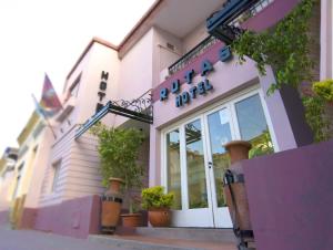 Budova, kde se hotel nachází