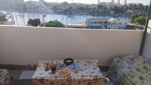 Nápoje v ubytování Ezzo Nubian guest house