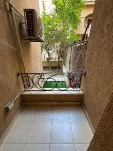 Balkón nebo terasa v ubytování Acacia compound,new cairo