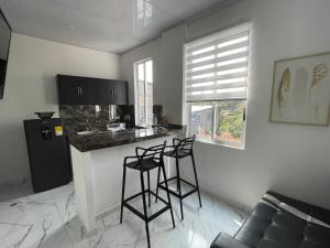 Η κουζίνα ή μικρή κουζίνα στο Apartamento central- Río Agencia