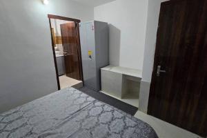 صورة لـ 1 BR Stay enclosing the mountains Nivriti Cottage في Bhikia Sain +14 صورة