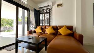 Posezení v ubytování Baiyok 10 - Single Home with 2 bedrooms plus 2 bathrooms Near Kathu Waterfall