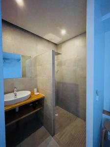 Vannituba majutusasutuses MATATIA LODGE - logement entier avec vue imprenable