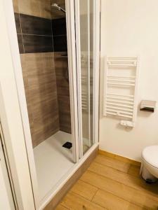 O baie la Résidence Varet 2 - Appartement rénové 3 pièces 7 personnes MAE-7834