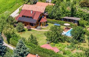 Bazén v ubytování Lovely Home In Vinogradi Ludbreski nebo v jeho okolí