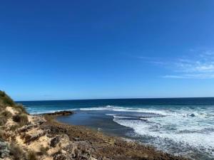 Gallery image of Kalina Couples Coastal Escape in Blairgowrie