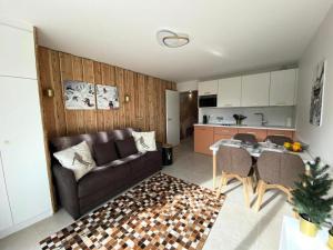 Kuchyň nebo kuchyňský kout v ubytování Résidence Bez - Studio · Cœur de station · Parking collectif & casier à skis MAE-9064