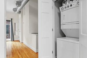 Kuchyň nebo kuchyňský kout v ubytování Logan Circle Carriage House 1b-1b Central & Bright