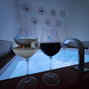 Nápoje v ubytování VOLPE E UVA Winesuites & Spa + 36 fotografií