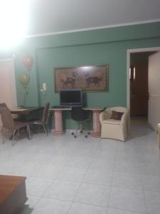 Posedenie v ubytovaní Ζεστή φωλιά