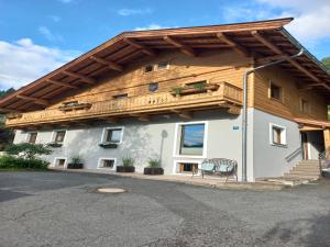 Budova, v ktorej sa apartmán nachádza