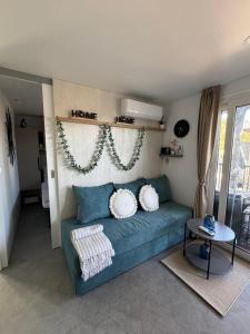 Χώρος καθιστικού στο Mobile Home Veronika
