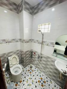 Koupelna v ubytování Nam Anh 3 Hotel