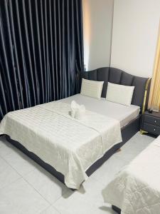Postel nebo postele na pokoji v ubytování Nam Anh 3 Hotel