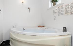 Ảnh trong thư viện ảnh của Awesome Home In Nordborg With Sauna ở Nordborg