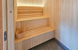 Fotografie z fotogalerie ubytování Nice Home In Edland With Sauna v destinaci Vågsli + 23 fotografií