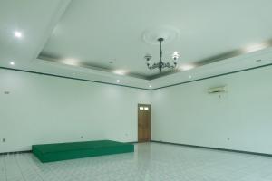 Istumisnurk majutusasutuses RedDoorz near XT Square Yogyakarta