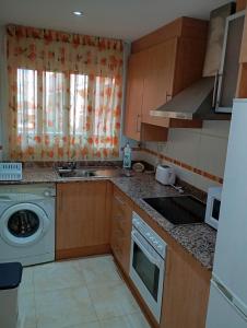Zdjęcie z galerii obiektu Apartamentos Danesp La Ribera Torrelasal - Marina Dor w mieście Oropesa del Mar