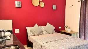 Postel nebo postele na pokoji v ubytování Arize You Homes Anjuna