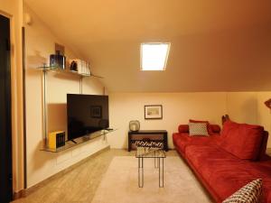 TV a/nebo společenská místnost v ubytování Dada House by Holiday World + 23 fotografií