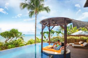 Piscina di Le Jadis Beach Resort & Wellness - Managed by Banyan Tree Hotels & Resorts o nelle vicinanze