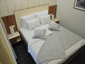 Gallery image of Hotel Lighthouse in Igalo