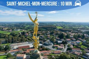 a view of the sant michel mom mercureure at Puy duFou 15 min T3 L'étape du Panache in Sevremont