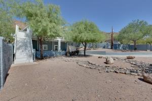 תמונה מהגלריה של Desert-View Home with Large Loft in Apache Junction! באפאצ'י ג'אנקשן