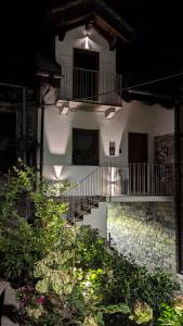 Zahrada ubytování LA VIA DEL SALE accommodations holidays