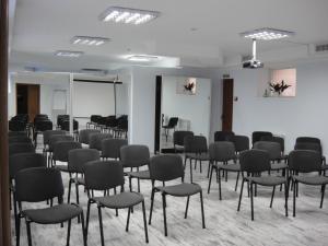Konferenční prostory v ubytování 12 Months Mini Hotel + 37 fotografií
