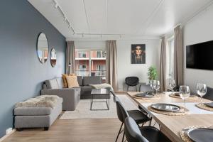 พื้นที่นั่งเล่นของ ARCTIC HOMES - Premium Tromsø Residence