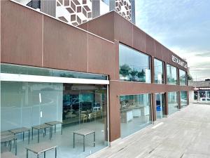 O edifício em que o apart-hotel se localiza