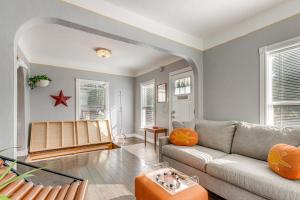 Gallery image of Near Hospitals and Red Rocks Dog-Friendly Home! in Englewood