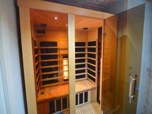 Fotografie z fotogalerie ubytování Getaway with Sauna in Falaën v destinaci Maredsous