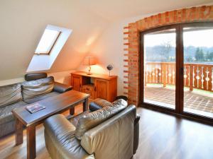 Foto dalla galleria di Large holiday villa in the countryside a Grąbczyn