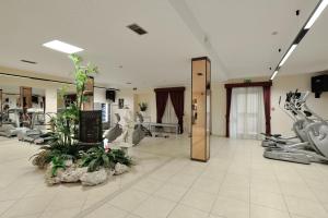 Fitness centrum a/nebo fitness zařízení v ubytování Hotel Benessere Villa Fiorita