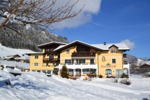 Zdjęcie z galerii obiektu Jugendhotel Angerhof w mieście Oberau