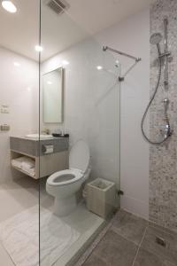 Koupelna v ubytování Kantary Hotel Banchang