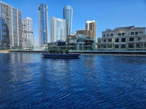 Imagine din galeria proprietății C-Suite Views at Al Reem and Al Maryah Island în Abu Dhabi